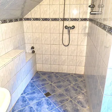 Oda ve Kahvaltı Zur Heiligen Krone Mauterndorf (Salzburg)