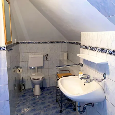 Zur Heiligen Krone Oda ve Kahvaltı Mauterndorf (Salzburg)