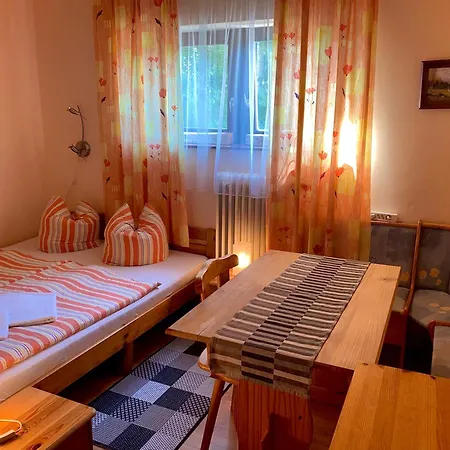 Bed & Breakfast Zur Heiligen Krone