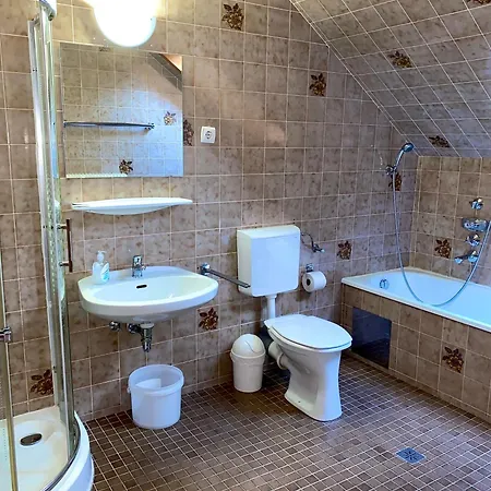 Zur Heiligen Krone 3* Mauterndorf (Salzburg)