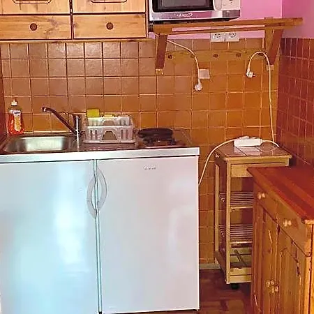 Zur Heiligen Krone Bed & Breakfast