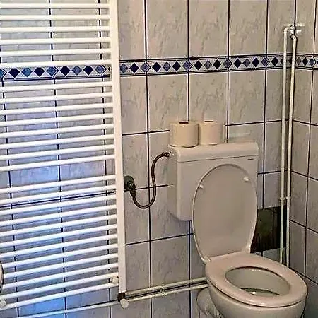 Zur Heiligen Krone Bed and Breakfast