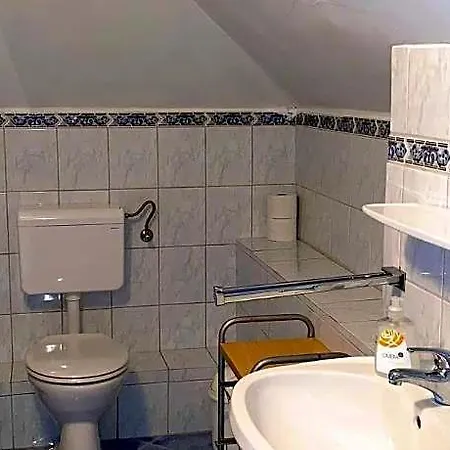 Bed and Breakfast Zur Heiligen Krone