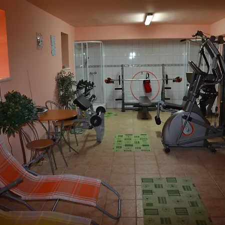 Zur Heiligen Krone 3*