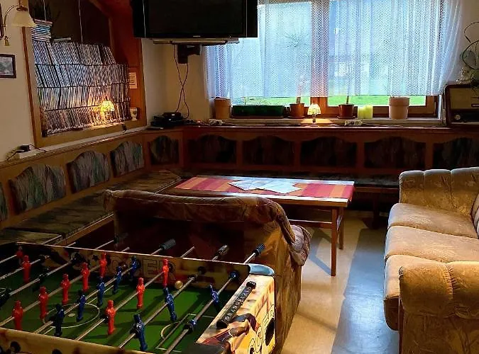 住宿加早餐酒店 Zur Heiligen Krone 3*