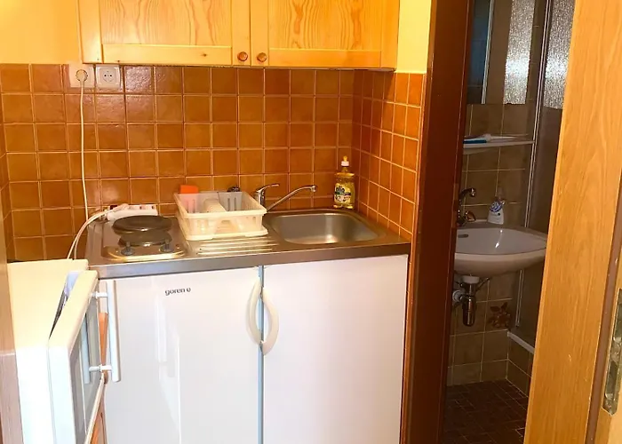 Zur Heiligen Krone 3*